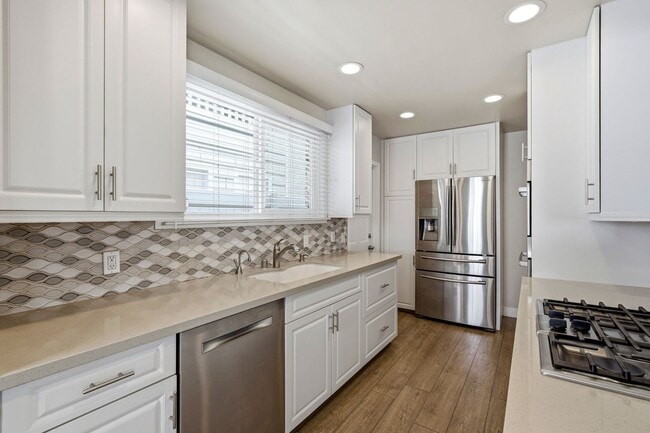 Photo - 1117 W Bay Ave Unit 1117 West Bay Ave. A