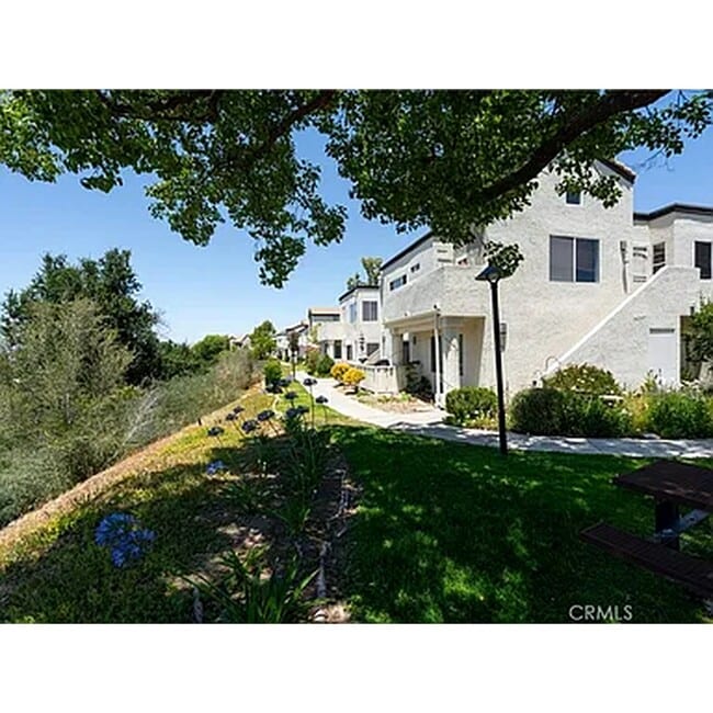 Building Photo - 21200 Trumpet Dr Unit 103