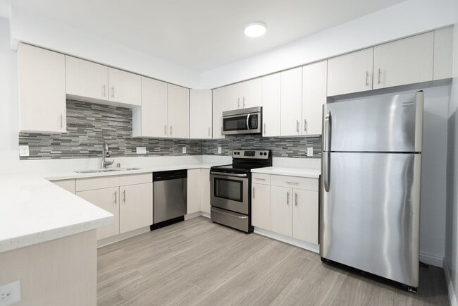 Photo - 1865 North Fuller Ave