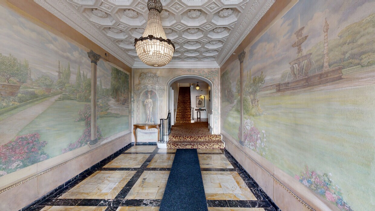 3D Tour - The Savoy Plaza Apartments