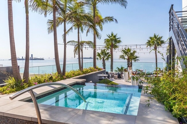 Photo - 25 15th Pl Unit 100