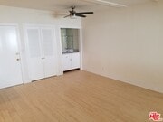 Photo - 827 2nd St Unit 305