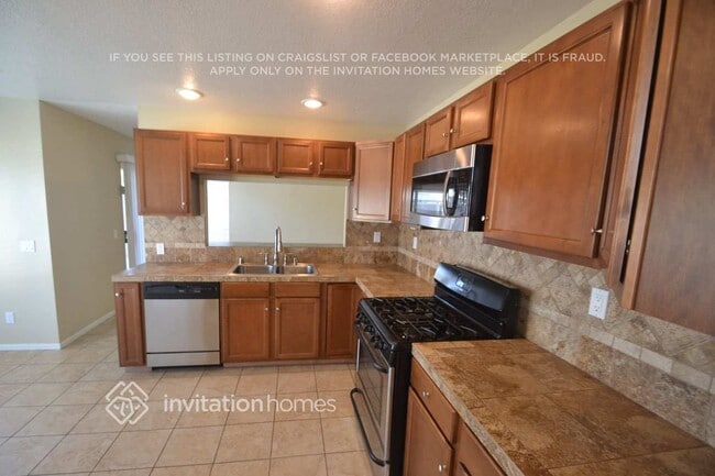 Photo - 28696 Highpoint Ave