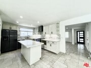 Photo - 23744 Hartland St