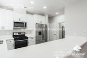 Photo - 1374 Peach Ave Apartment