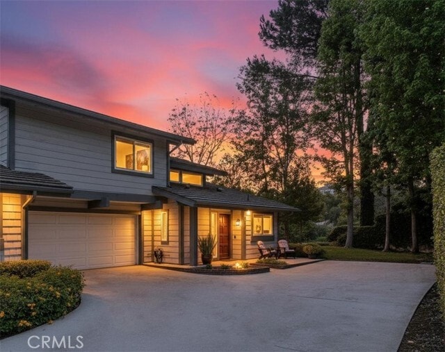 Building Photo - 7300 E Singingwood Dr