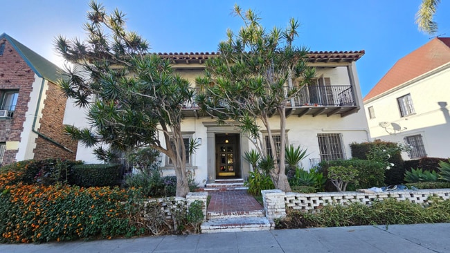 Photo - 355 Cochran Ave Unit 101