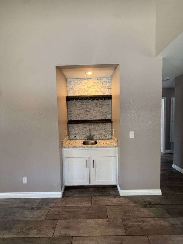 Photo - 1251 N Baker Ave