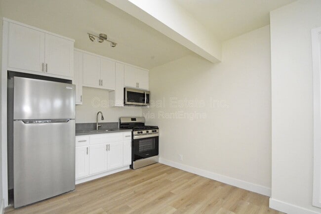 Photo - 2972 Pacific Ave Unit Apt A