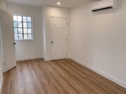 Photo - 7007 Menlo Ave