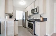 Photo - 17071 Oak Ln Unit D