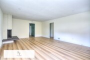Photo - Fully Upgraded Spacious 3-Bedroom Unit in Prime Arcadia Location Unit A