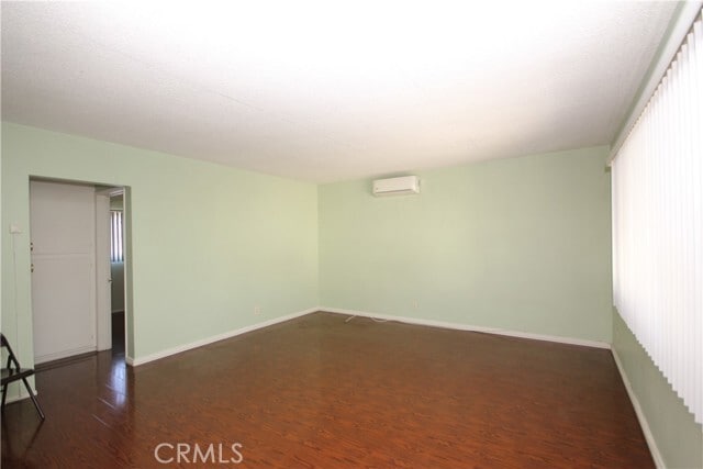 Photo - 1622 S Chapel Ave