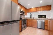 Photo - Rarely available Clairemont 3-story end un...