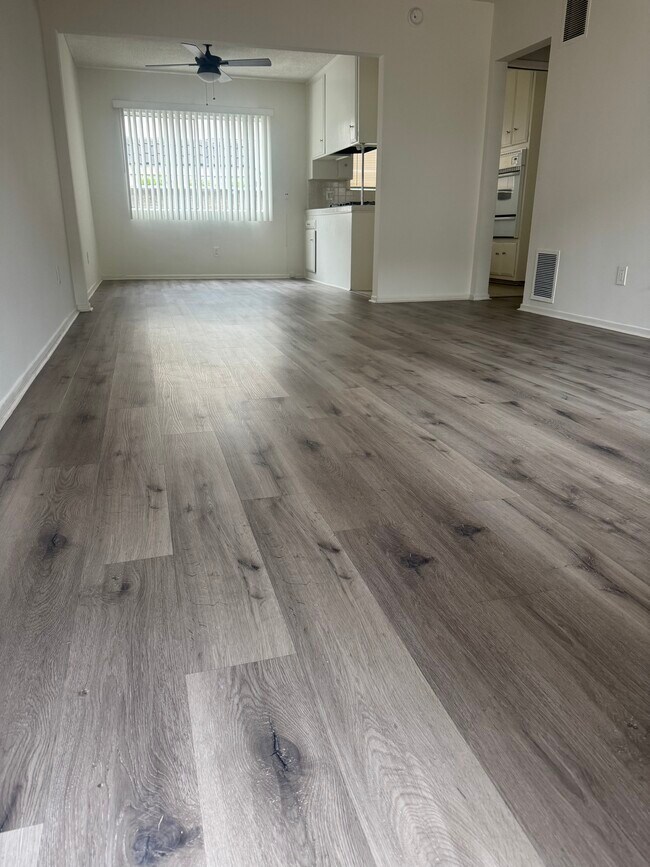 Photo - Yarmouth Gardens