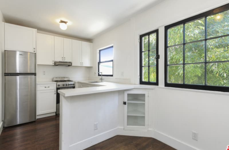 Photo - 409 Wheeling Way