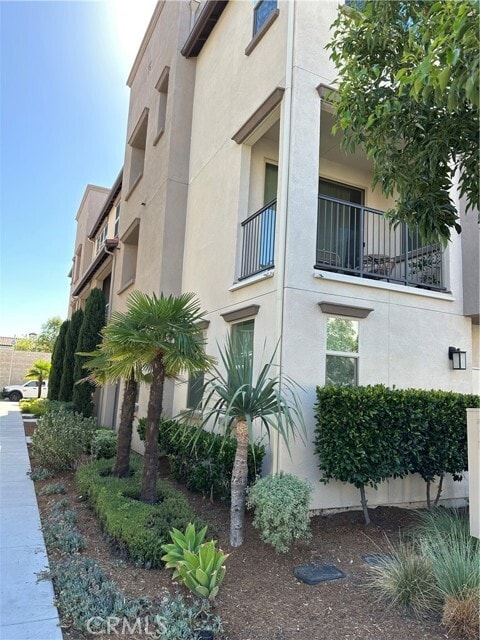 Photo - 603 S Motif St