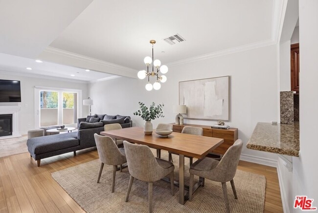 Photo - 1838 Westholme Ave Unit 203