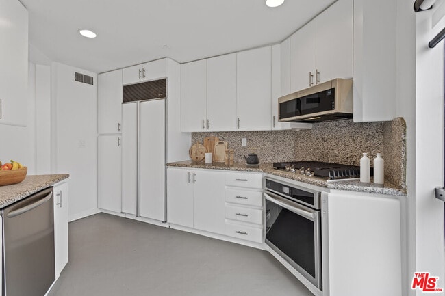 Photo - 12000 Goshen Ave Unit 306