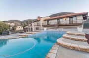 Photo - 1055 Lakeview Dr