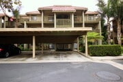 Photo - Remodeled 2 bedroom 1 bathroom with large ... House