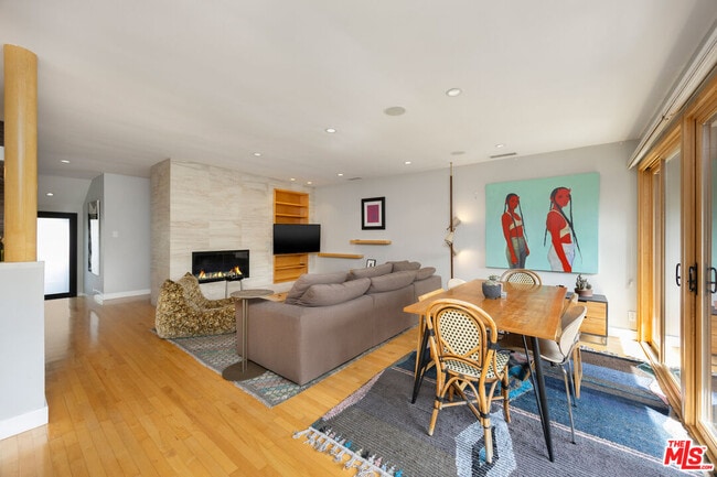 Photo - 4108 Murietta Ave