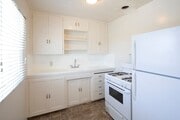 Photo - Vintage Charm in the Heart of Pacific Beac... Apartment Unit 08