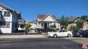 Photo - 805 E 21st St Townhome