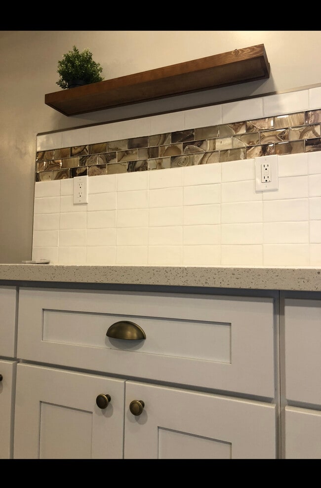 New quartz tops and soft close shaker cabinets - 2661 Newell St