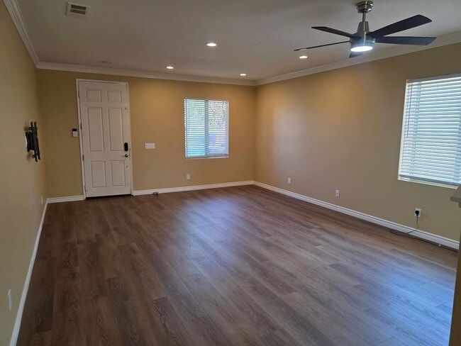 Photo - Crowne Hill 3 Bedroom Home