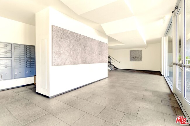 Photo - 9005 Cynthia St Unit 103