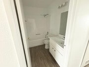 Photo - 530 N Ardmore Ave Apartment