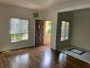 Photo - 1049 N Stanley Ave Apartments