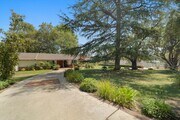 Photo - La Canada 4-Bedroom Home | Large Lot, Upda...