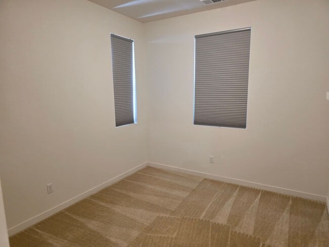 Photo - Murrieta 4 Bedroom Home with Solar in Gated Community!