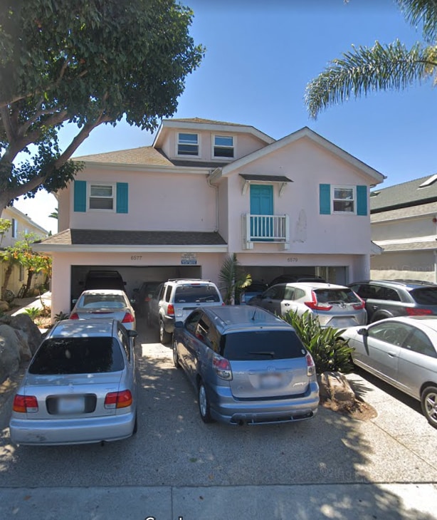 Building Photo - 6579 Del Playa Dr Unit 1