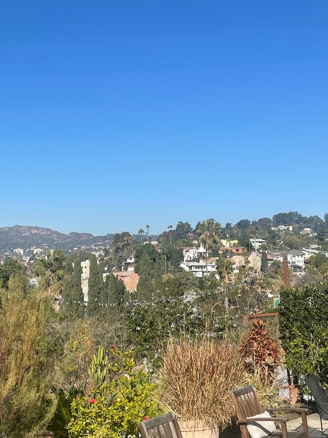 Photo - 837 N La Fayette Park Pl Unit c