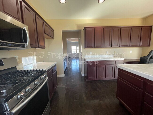 Photo - 176 Nightfall Rd