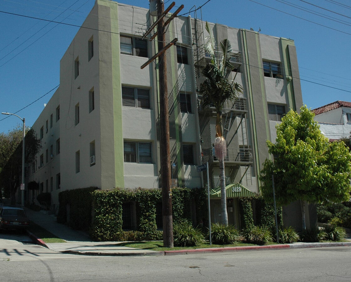 Photo - 3429 Bellevue Ave Apartment Unit 308