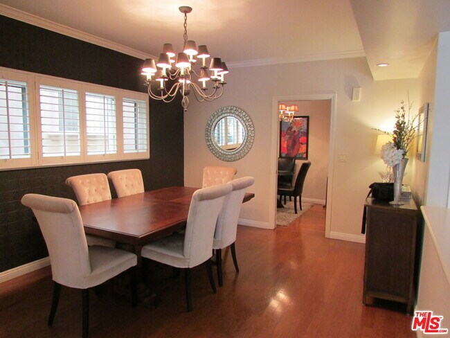 Photo - 1550 Greenfield Ave Unit 201