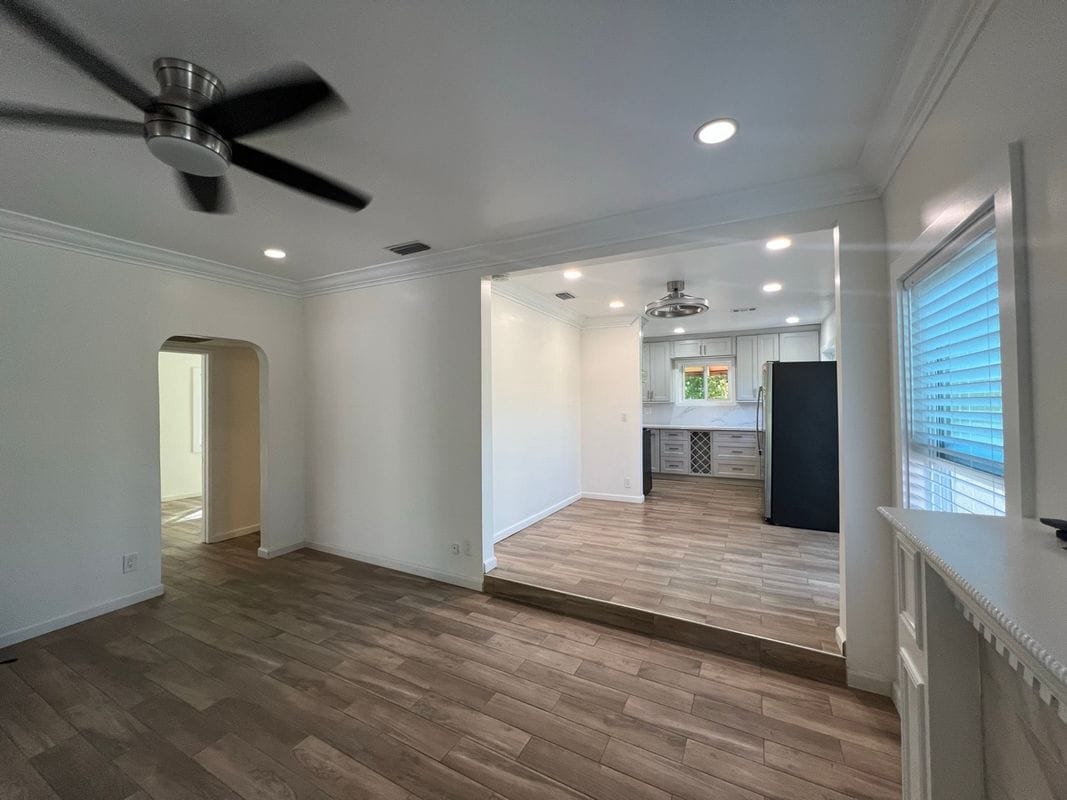 Photo - 1011 San Pascual Ave