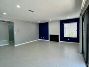 Photo - 450 W Vermont Ave