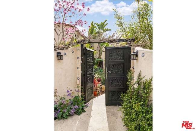 Photo - 2319 Meadow Valley Terrace