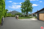 Photo - 1741 Golf Club Dr House
