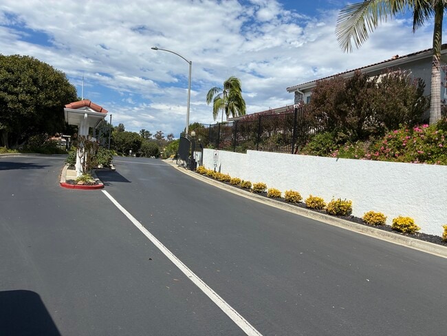 Photo - 2010 W San Marcos Blvd
