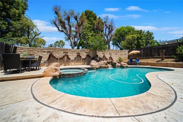Photo - 731 Langer Dr