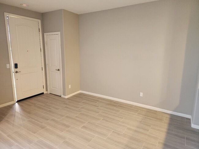 Photo - Beautiful Townhome in South Temecula with Views!