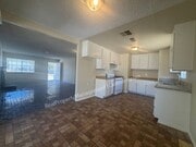 Photo - Large Lot 4 + 2 in Lake Los Angeles