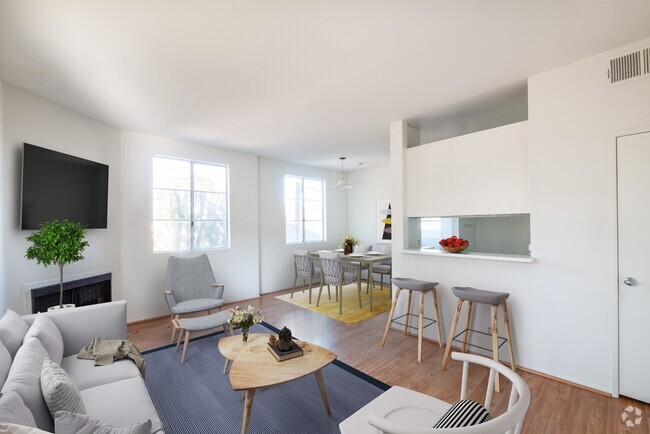 Building Photo - 2452 S Centinela Ave Rental