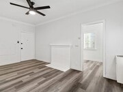 Photo - 608 W 6th St Unit 04